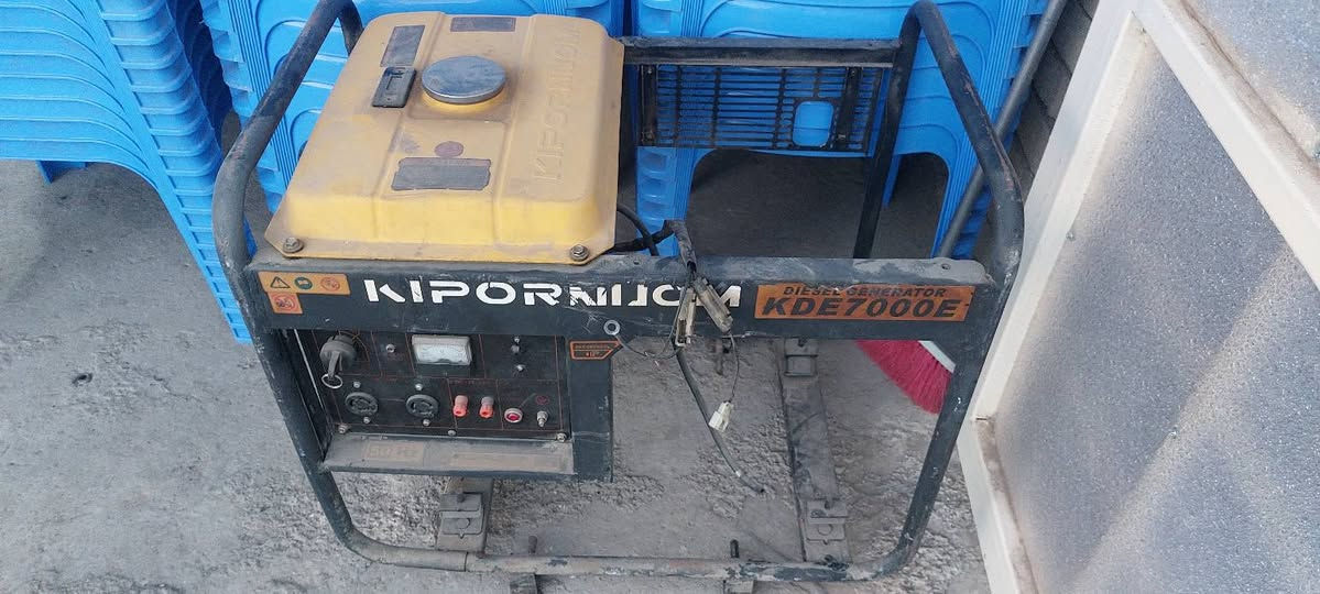 سلام عليكم عندي شواصي كاما العدد ٤ وعندي كرنكات كاما وعندي غراض نواعم تصفيه البيع العنوان بغداد ***********
