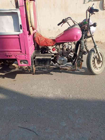 ستوته للبيع ادوات مكان ابو الخصيب السعر 550 وبيهه مجال قليل
***********
