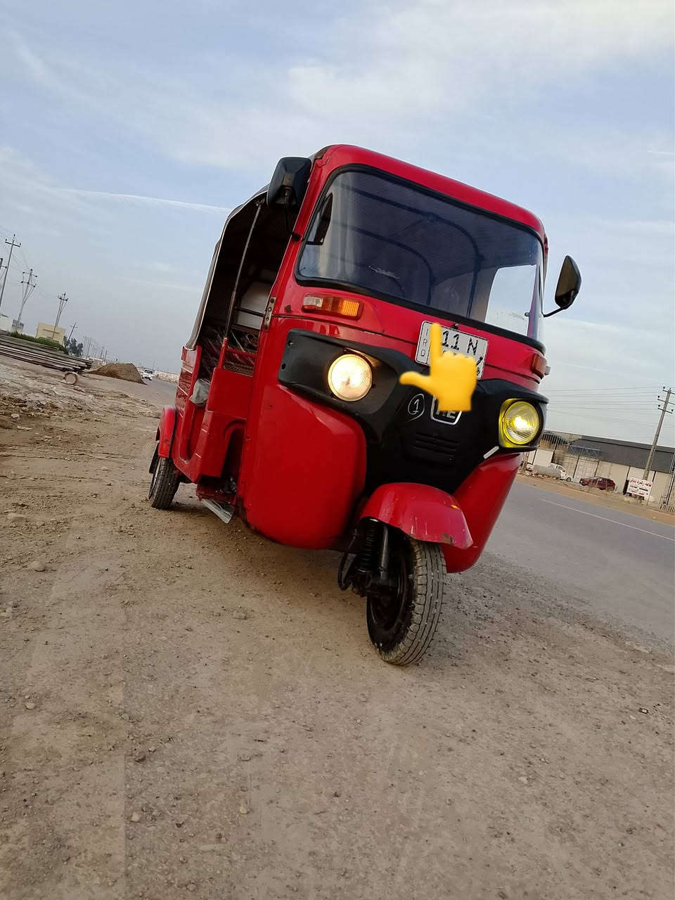 تكتك للبيع ،18 ابلاديه بس دوس معمره مكاني بغداد***********
