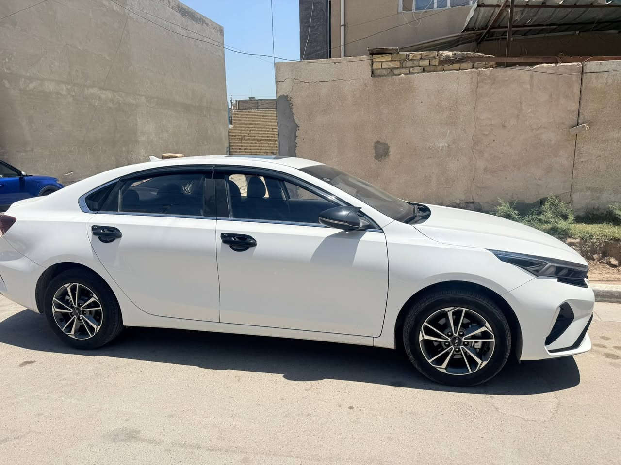 كيا k3موديل 2025ماشيه 26 الف فول مواصفات رقمها اربيل سعرها 155 مكاني بغداد الرقم *********** واتس اب موجود
