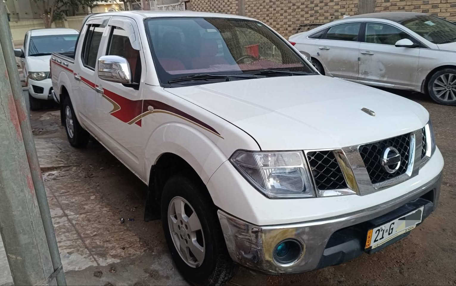 نيفارا ٢٠٠٩ رقم شمالي انكليزي كير عادي تبريد شغال حدادية كلش زينة سنوية ٢٩ للتواصل واتساب ***********
