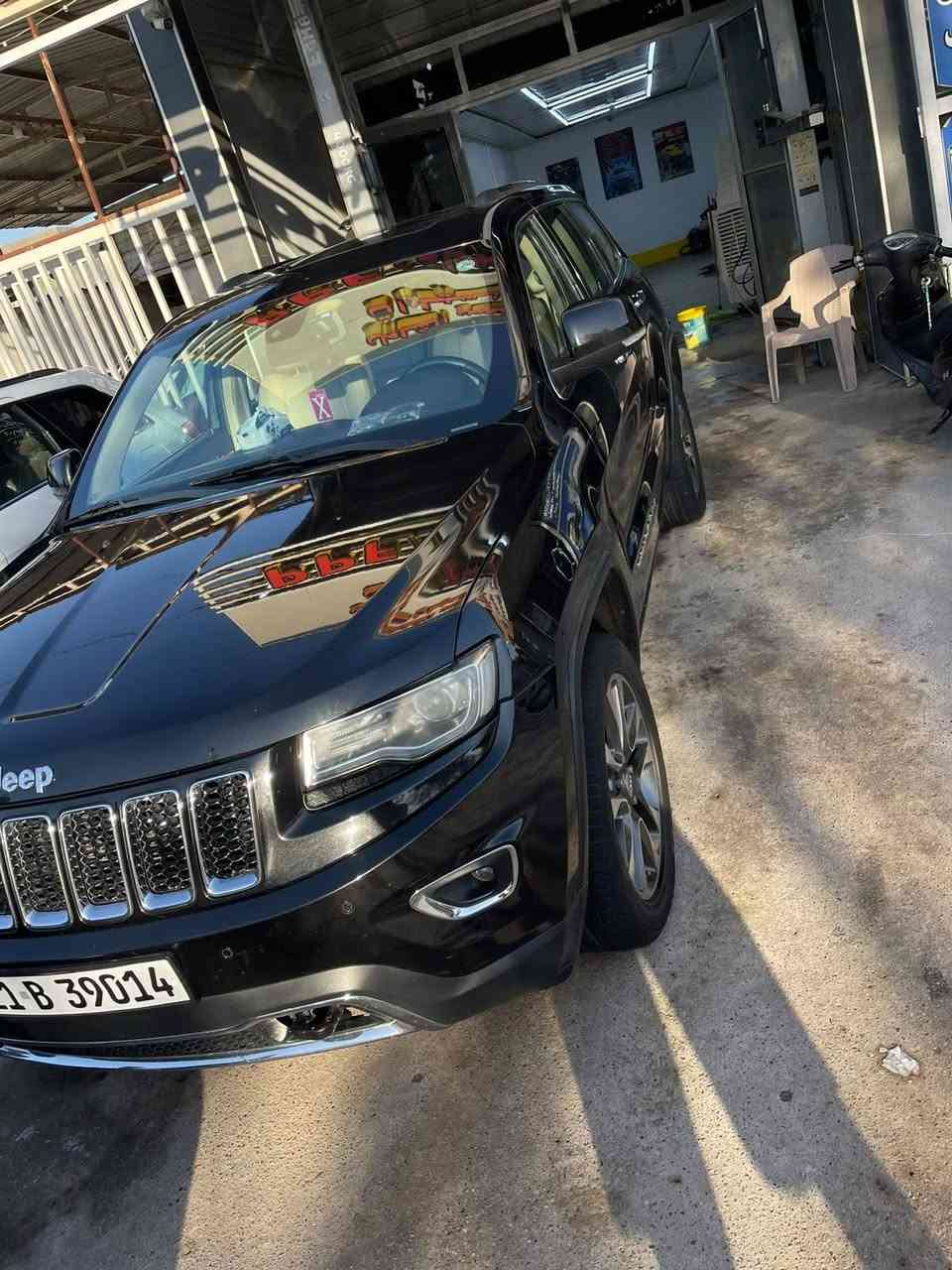 السلام عليكم

سياره جيب ٢٠١٤ خليجيه لمتد بلص
بيها قطعه صبغ فقط مواصفات فول واحد على واحد كفالة عامه عده قطعة الصبغ المذكوره  شمالي باسمي تحويل ثاني يوم

 العنوان ديالى بعقوبة للستفسار
***********
