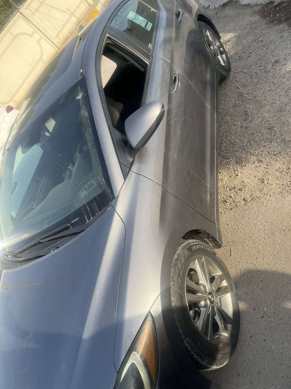 اسلام عليكم
الانترا 2018
رقم أربيل باسمي هزه وسنويه جديده 
فوول مواصفات واحد عله واحد
حادث قطعتين فقط جنطه مبدله وجاملغ الايسر صبغ فقط مكينه ٢٠٠٠ دوش 
السعر 122 بيها مجال مكانها بغداد 
الاتصال ***********
