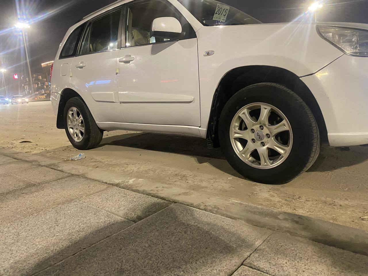 السلام عليكم تيكو للبيع مديل 2015 محرك حجم 2000كير ابو البارك السياره استخدام شخصي بالكرتون مكفوله من كلشي ماشيه 64الف ع الفحص شاشه كامره حساسات تحكمات جهتين سبير منازل كشنات جلد بالكرتون مكفوله من اخياس الضربه التبديل الحادث السياره جديده بمعنه الكلمه السعر 72ورقه استفسار*********** العنوان البصره القبله البصرة, العراق
