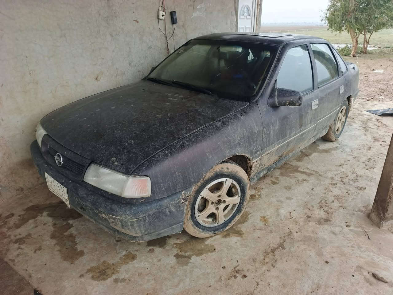 فكترا 20موديل91
كاربون بنزين 
كير محرك شرط
سلايت 
سنويه29
اصطوب ABS
سعر38وبيها مجال شي غليل
***********
