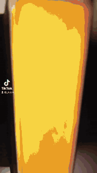 السلام عليكم دراجه ماكس عدله  حاويه للبيع الدراجه مامفتوحه المكان سوق الشيوخ الرقم ***********
