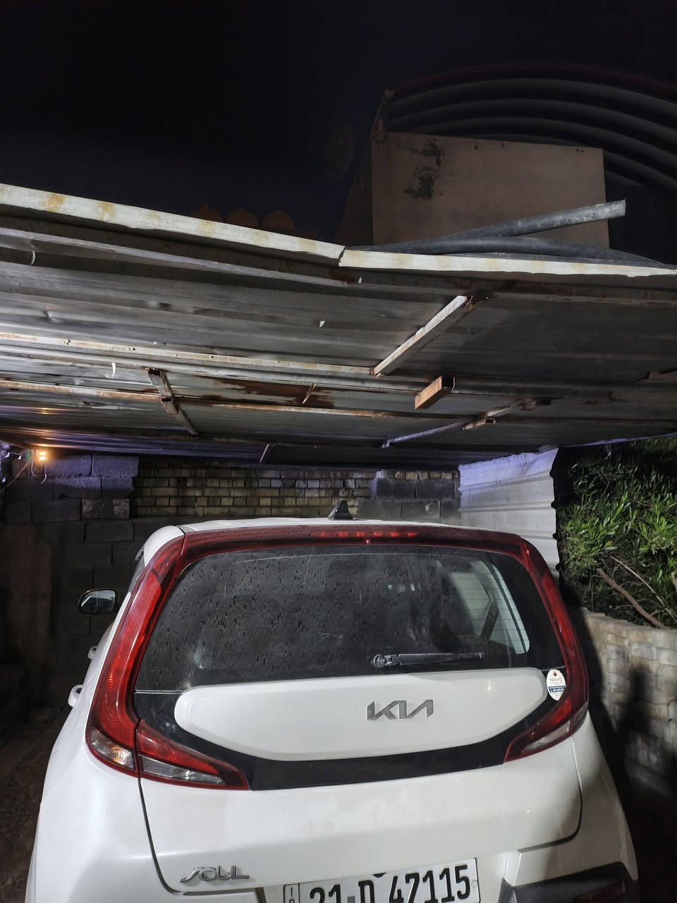 السلام عليكم للبيع سيارة صول موديل 2022 رقم شمالي العنوان بغداد حجم المحرك 2000 دوش حادث جاملغ اليسر ودعاميه خلفية نفس اللون ماشيه 80 ،، بسمي ،السعر ,140ورقة الاتصال على الرقم ,***********,,,,, تحياتي ،،،،،،،
