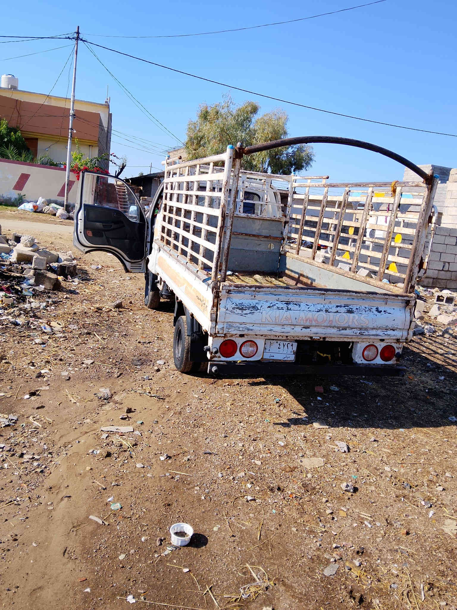 للبيع كيا 2012
محرك 2700 سيارة مكفولة من كير ومكينة واكسل وشاصي واصوليات سنويه لحد 27 رقم ديالي ومكانها ديالي سيارة بس كشرها تعبان تعبان وشوفت عينك بعد السعر / 74 وبيها مجال للشراي للاستفسار ***********
