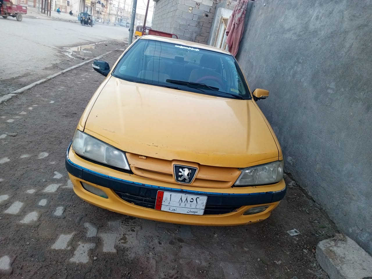 السيارة للبيع بيجو براص موديل 2010 السنوية 28 المكان ميسان مركز المدينة حي النداء قرب الحسينية امام الحسن 
 الرقم *********** سعر 25 بيه مجال
