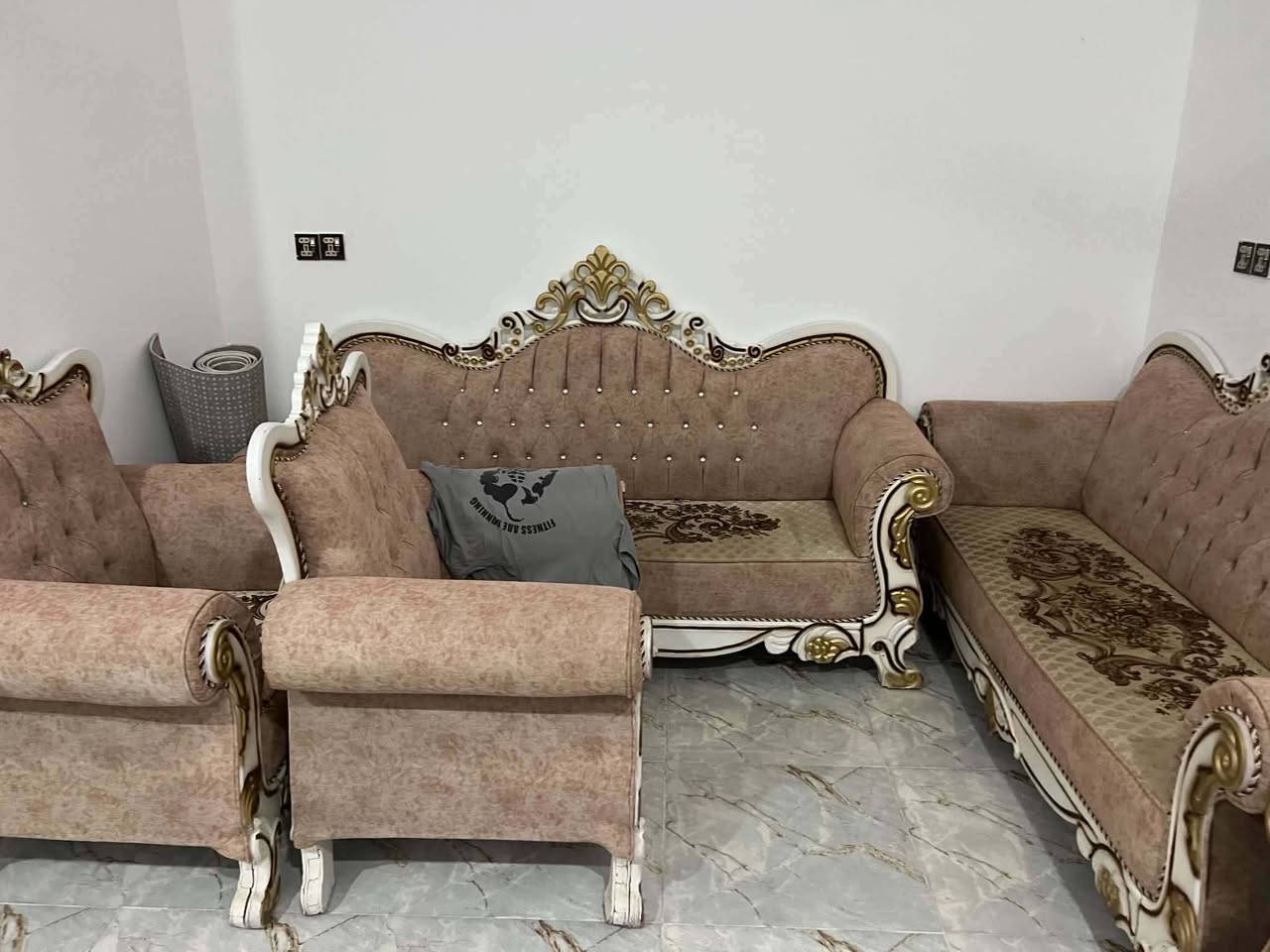للبيع جديد


**إذا كنت صاحب هذا الإعلان وتريد حذفه لأي سبب، رجاءا أرسل رسالة إلى الدعم الفني**