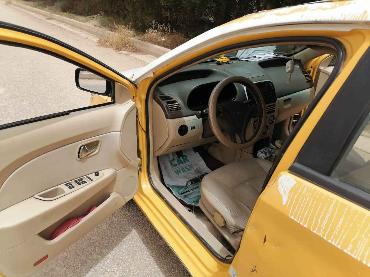 شيري فلاوين هاشباك موديل 2011 رقم نجف سنويتها لغاية ال2027،،كهربائيات  بلاديه،، حداديه كامله،، عينه وصينيه جدد،، سياره كير عادي بلاديه،،، جام سنتر لوك،، محرك بي خيط،، شواصي مملعوب بيها،، السياره مطخطه  ابيع واقع حال،،راعيهابالنجف اوصلك لباب بيته،، هيئه وغرامات عليه اذا بيها،،،، السعر 22
*********** واتس اب النجف, العراق
