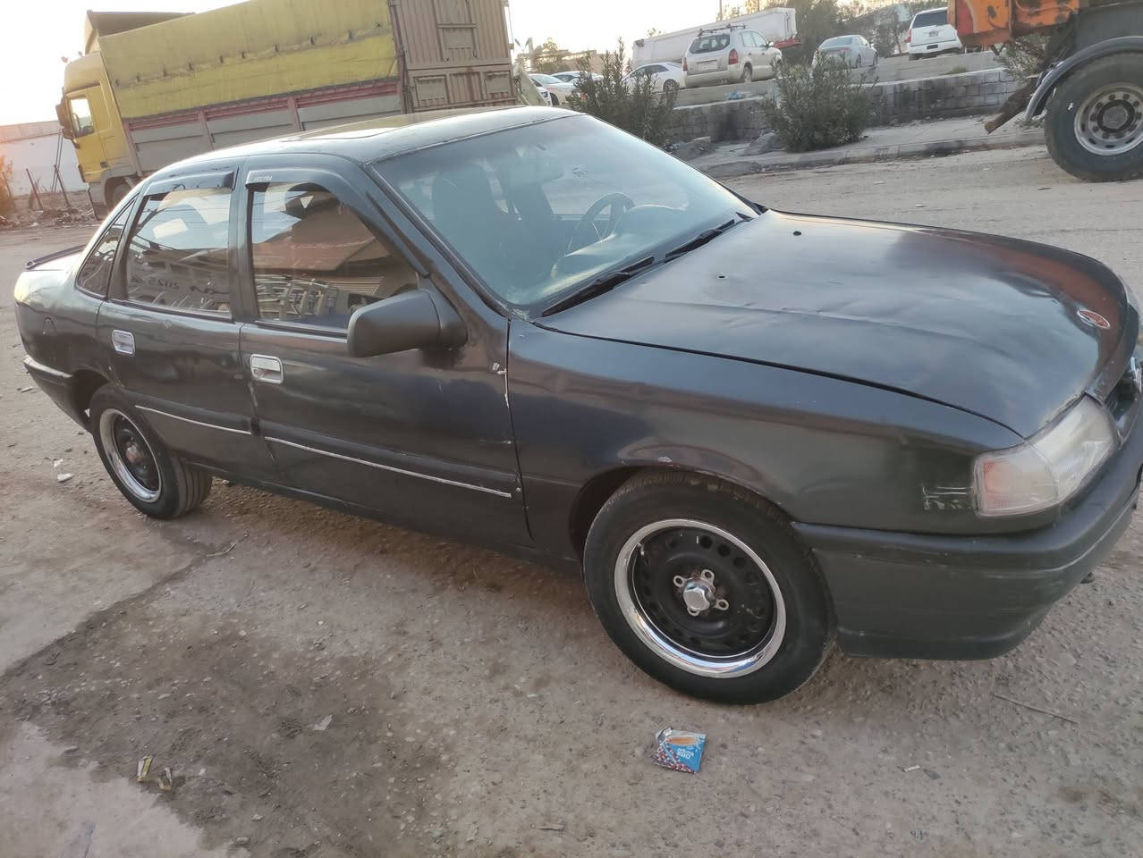 ئۆپڵ بۆفرۆشتن مۆدیل 92 مەکینە 18 سەنەوی و ئاڕم کۆن سلێمانیە چوارتایەو ویلی لۆکی لەسەرە پێشو دوای هیچی پێوەنیە   سەیارەکە هەموگیانی مەزوبوتە کارەبایو مەکینەو گێڕی هەموش بەشەرت  سعری 20گڵاو معامەلە لەتەکیە دانیشم *********** اسیا ***********
