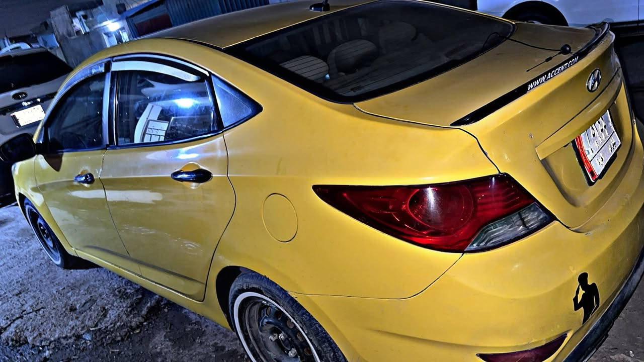 اسلام عليكم
🚗اكسنت 2️⃣0️⃣1️⃣2️⃣

ضرر بيها طخه بل جاملغ اليمين وبونيد مبدل وباب مبدل 
كير توماتيك 

للاستفسار اكثر الاتصال ع الرقم 

***********

السعر 80 وبيها مجال
