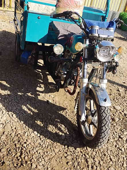 سلام عليكم ستوته لبيع موديل 22كفاله سعر 2300 وبيها مجال مكان بابل الحمزه الغربي  ***********
