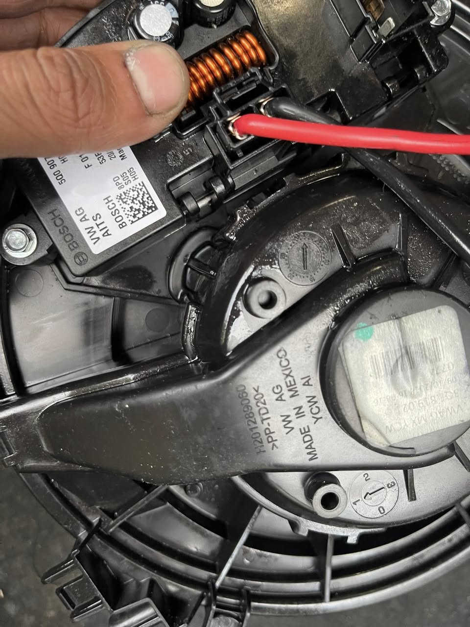 فان تبريد اطلس 2018 اصلي تفصيخ  ب150 ألف *********** يوجد توصيل ضمان على الفحص
