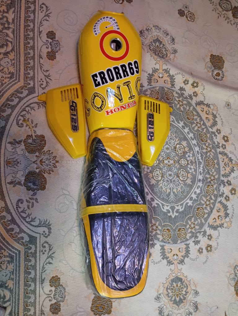 ئەم تانکی و کوشن و قەپاخالە لۆکن نەبەستراون،تەنکیەیە بەشەرت بەنزینی تێ نەکراوە قوفلی 30 هەزار ، لە هەولێرم 
بۆ محامەلە تیل مەکە *********** وەتسئاپ و ڤایبەر أربيل, العراق
