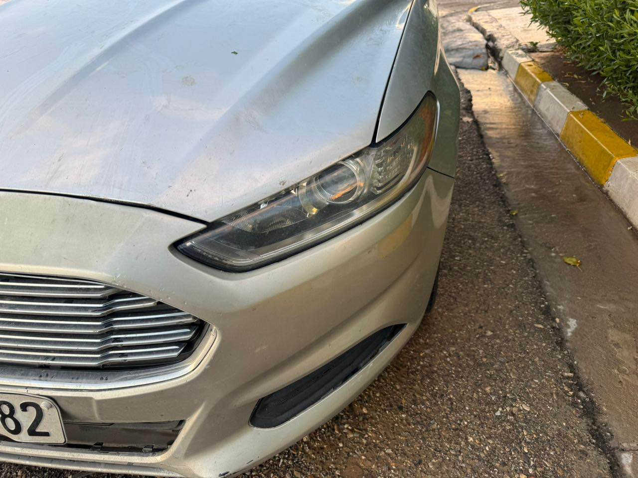 ‎فورد فيوجن  2016بجم كبس بيها ضربه بالجاملخ خلفي وشوي من باب خلف سايق موصفاتها sel تبريد خلفي شاشه  مواصفاتها معروفه الفول بس بدون سلايد
مكينه ١٥٠٠ المعروفه 
السنويه باسمي لل ٢٩ 
كامله بدون نقص مكان اربيل 
١٠٦ مجال بسيط 
*********** أربيل, العراق
