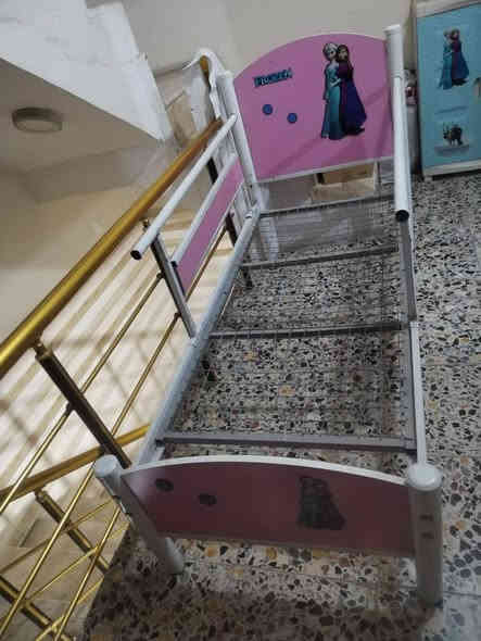 جربايه اطفال مستعملة نضيفه عنوان الخطيب الزراعي السعر ٤٠ الف *********** وتساب
