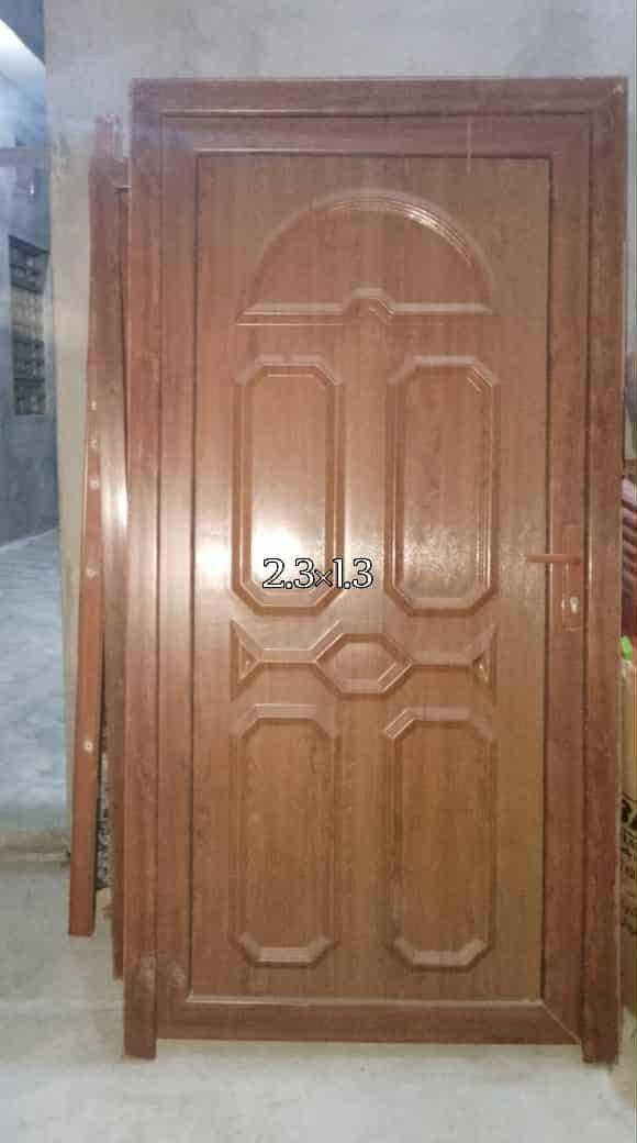 السلام عليكم عند 5بواب لبيع
السعر على الخاص


**إذا كنت صاحب هذا الإعلان وتريد حذفه لأي سبب، رجاءا أرسل رسالة إلى الدعم الفني**