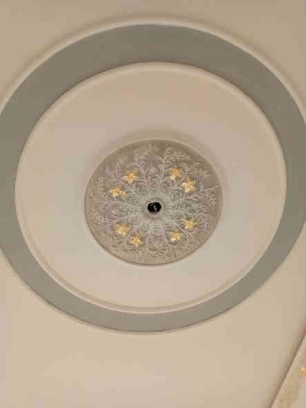 سلام عليكم يونس للديكورات جبسن بورد نقش مغربي صبغ وتعتيق صبغ داخلي وخارجي عزل ايبوكسي شغل درجه أولى قطعي  وعلمتره ***********  وها صور من شغلي
