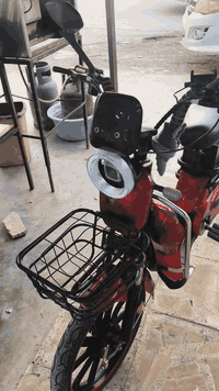 السلام عليكم
متاح دراجة شحن موديل 25 
5 بطاريات بصمة دراجة نضيفة اخت الجديدة مستخدمه شهر
السعر 450 وبيها مجال مكاني الشيخ حمد  ***********
