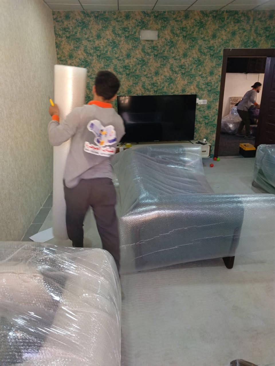 شركة أربيل: اربيل <u>أمانة ونقل سريع لي اثاث بيتك داخل المحافظة وخارج المحافظات لبضائعكم</u>  
    
  هل تبحث عن شركة نقل اثاث بيتك داخل اوخارج المحافظة بضائع موثوقة وآمنة في جميع محافظات العراق؟  
    

  لا تبحث أكثر!  نقليات أربيل هي الحل الأمثل لنقل بضائعكم بأمان وسرعة.  
    
  - نغطي جميع محافظات العراق:  نصل إلى أي مكان تحتاجونه في العراق.  
  - أسطول متطور من السيارات المؤمنة:  نضمن سلامة بضائعكم طوال رحلة النقل.  
  - خدمة عملاء متميزة:  فريقنا على استعداد دائم للإجابة على استفساراتكم وتلبية احتياجاتكم.  
  - أسعار تنافسية:  نقدم لكم أفضل خدمة بأفضل الأسعار.  
    

  اتصل بنا الآن واحصل على عرض سعر مجاني:  
    
  رقم الهاتف:
  [📱***********)  [***********《واتساب 

[***********] اتصل اواتساب [***********《واتساب 

[***********] اتصل اواتساب [***********《واتساب 
***********/اتصل اواتساب 
/اتصل واتساب][نستقبل اتصال على مدار 24ساعه
  <u>لا تتردد، امنح بضائعك الأمان الذي تستحقه مع نقليات الجوهرة!</u>
