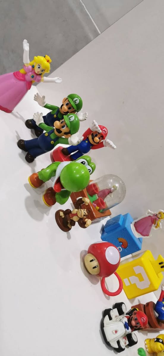 مجموعه ماريو ١٧ قطعه
متوفر توصيل لكل المحافظات


**إذا كنت صاحب هذا الإعلان وتريد حذفه لأي سبب، رجاءا أرسل رسالة إلى الدعم الفني**