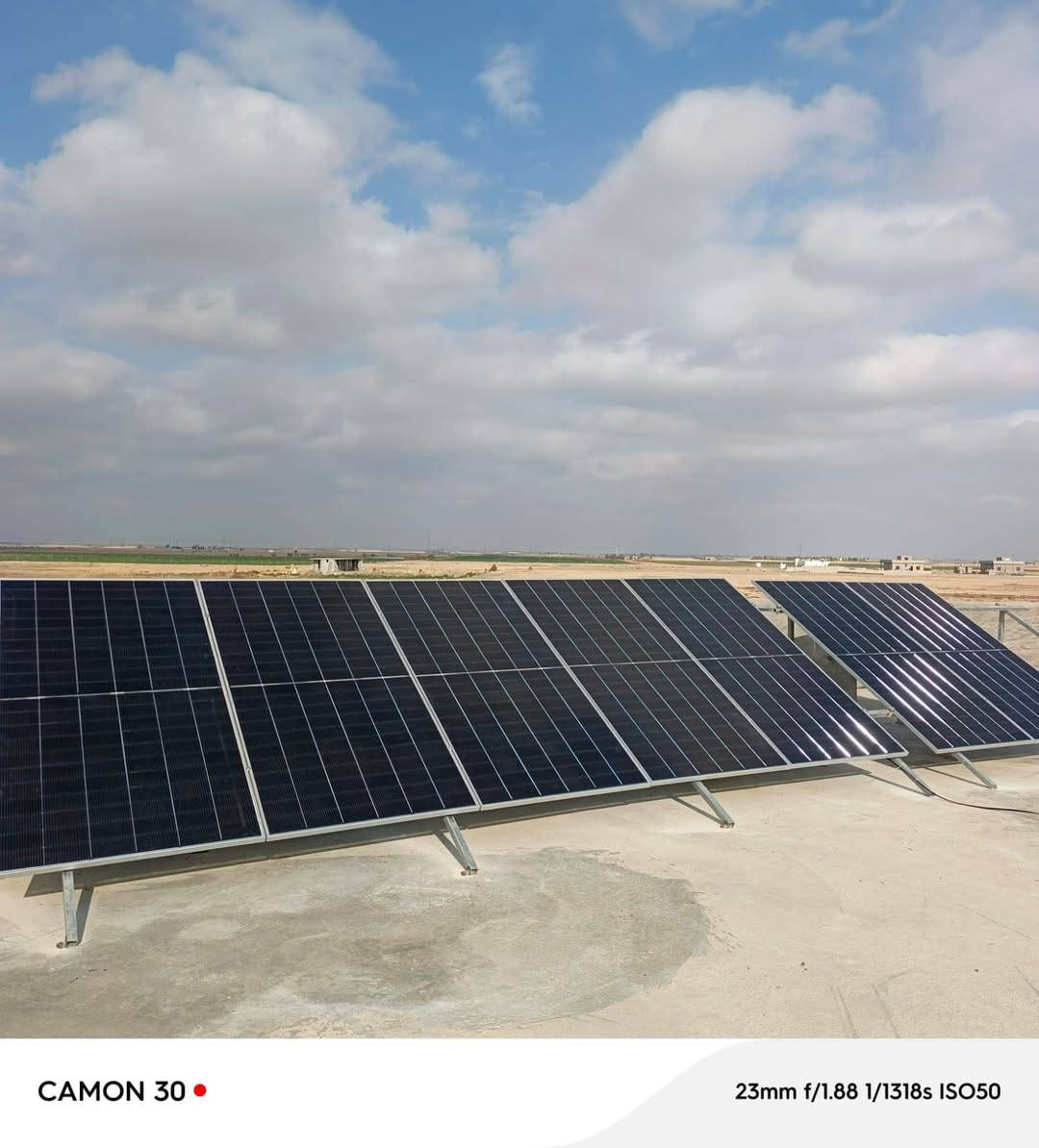 #عروض مميزة مع تخفيضات هائلة

تم بفضل الله تجهيز و  تنصيب منظومة طاقة شمسية لمنزل عبدالرحمن نجم حسين

قضاء العلم

         

7 الواح لونجي ٦١٥ واط
بطارية ليثيوم 15 كيلو واط
انفيرتر 6 كيلو واط 

 م. عامر البشير
***********
حارث البشير 
***********
د. جاسم الحسن 
***********
م. بلال طالب 
***********
