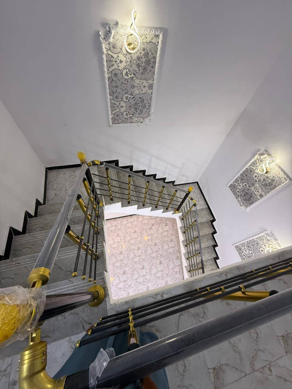 جنس العقار طابو ملك صرف زراعي بسم عراقي اصولي سند ٢٥
#المساحه  105 متر 

يحتوي البيت على غرف  منام2
و ديوان
و مطبخ 
او مناور
و صاله و وصحيات داخلي وخارجي 

العنوان بصره ابي الخصيب محيله دورة ام زباله 30 متر عن التبليط
موقع راقي 😎 

جميع الخدمات متوفره ماء كهرباء شارع 8 
شغل البيت كله درجة أولى

السعر58 و بي مجال للشراي
للاستفسار ***********
