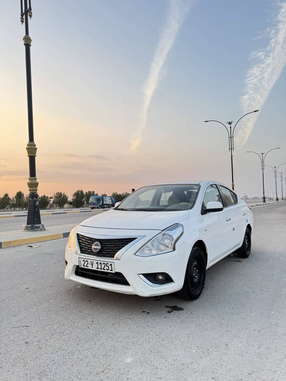 سلام عليكم ورحمة الله وبركاته شباب نيسان سني مديل 2024 هندي ام بليته زركه شباك جديد آريل انفكتر سياره ماشيه 34 الف سياره جديده معنى كلمه فول موصفات بيه جاملغ بارد اثر طخه بسيطه وطرف صندوك صبغ بدون تبديل باقي مكفول علمن بدون ضربه وباقي سياره مكفوله من زلغ سعر 118 بيه مجال  قليل الطيبين العنوان بصره الاستفسار الاتصال على هاذ رقم ***********
