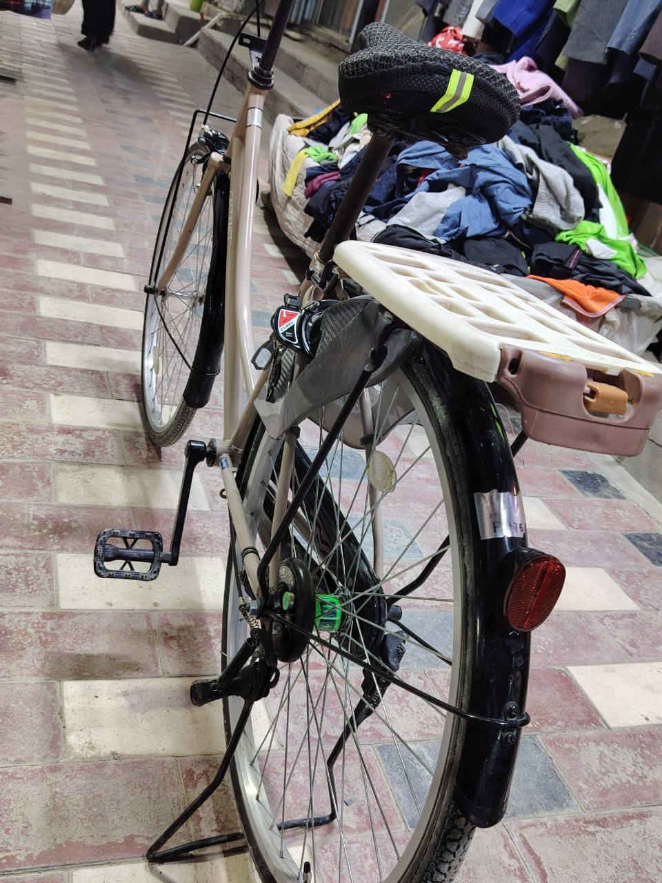 السلام عليكم ورحمة الله
الحلال للبيع موديل 22 
نضافهه فولل بل حقيقه احلا من الصور 
مكان نجف كوفه الاستفسار ***********
