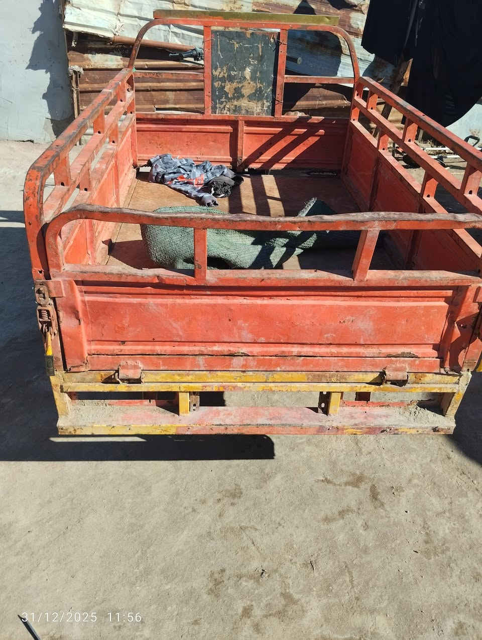 اخوان سلام عليكم ستوته فرس  ادوات يعني كلك مكفوله عشاير ستوته  خير من لله مكاني البصر قضا الدير السعر 750 وبيه مجال الشراي نتصال ***********
