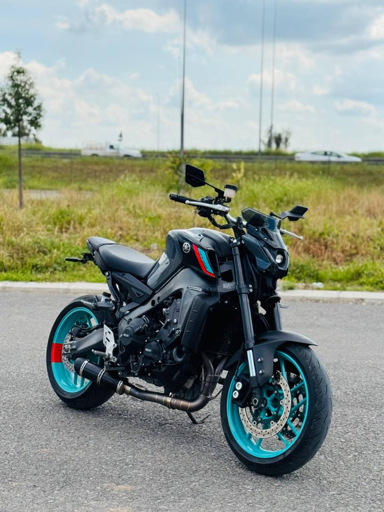 MT 09 2023 900cc  5000 KM roshtwa taya lo taya ba shart Gzoz sistama 
MODE : ABS - SCS- TCS- LIF -BC-M-D-QS↑↓ agar mushtari net bezarman maka أربيل, العراق


**إذا كنت صاحب هذا الإعلان وتريد حذفه لأي سبب، رجاءا أرسل رسالة إلى الدعم الفني**
