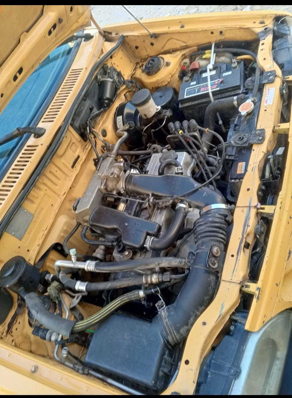 السلام عليكم سايبة موديل 12 سنوية لل 30 هيئة وغرامات مصفرة هزة جديدة رقم انكليزي كير  جاهزة سيارة بس يرراد الها تلحيضات وبيها جاملغ الأمامي مبدل سعرها 26 وبيها مجال رقمي ***********
