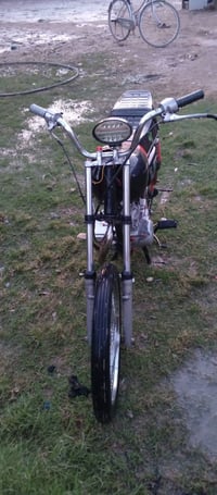 دراجه للبيع نوع تايكر موديل 2019 ما ناقصهة اي شي فقط القباقه مال المكي...