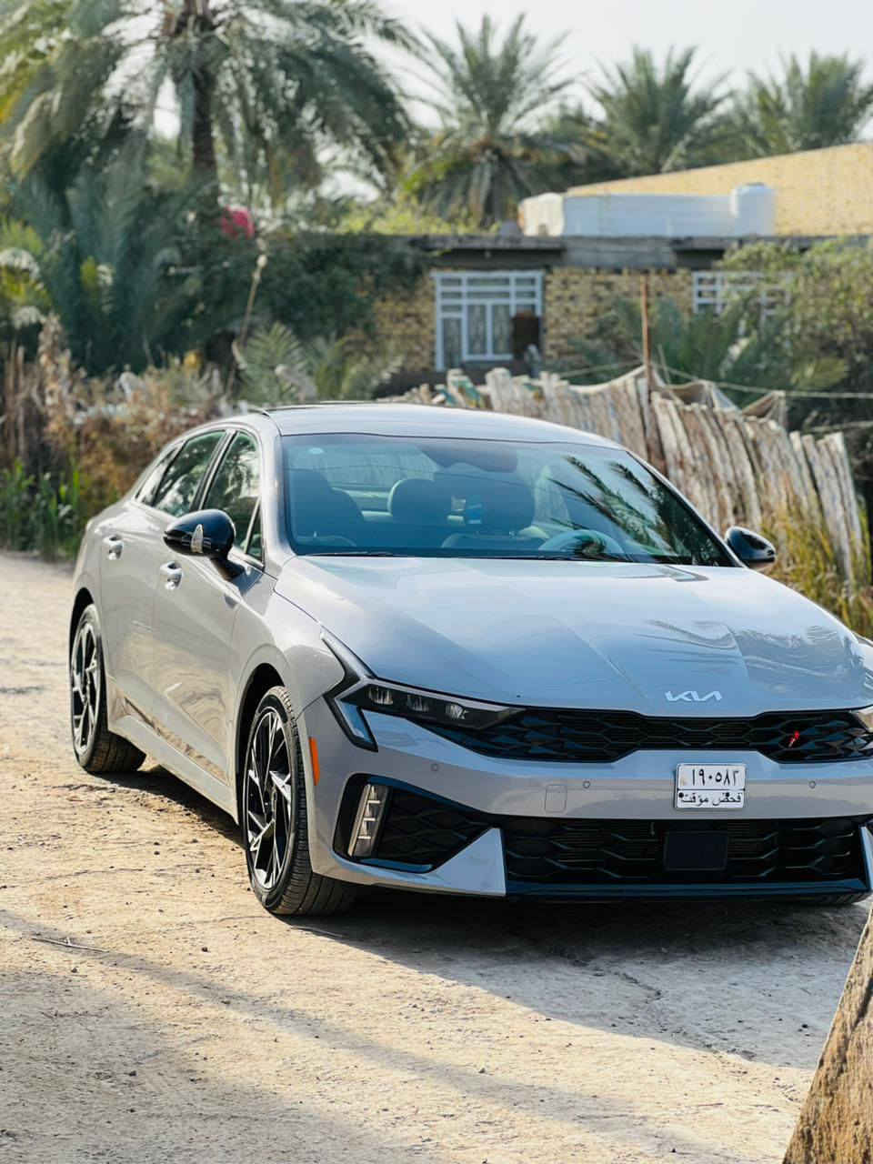 السلام عليكم كي 5فول مواصفات 1على1
السياره جيتي لاين موديل 25بعده بريحه امريكا
ماشيه 21اخت الزيرو
السياره مامرقمه ترقمه بسمك
حادثه بصيط قبق جنطه وجناله نفس الون
السعر 205وبيه مجال بصيط
مكانه بلحله بلسياحي 
‏‪***********‬‏
