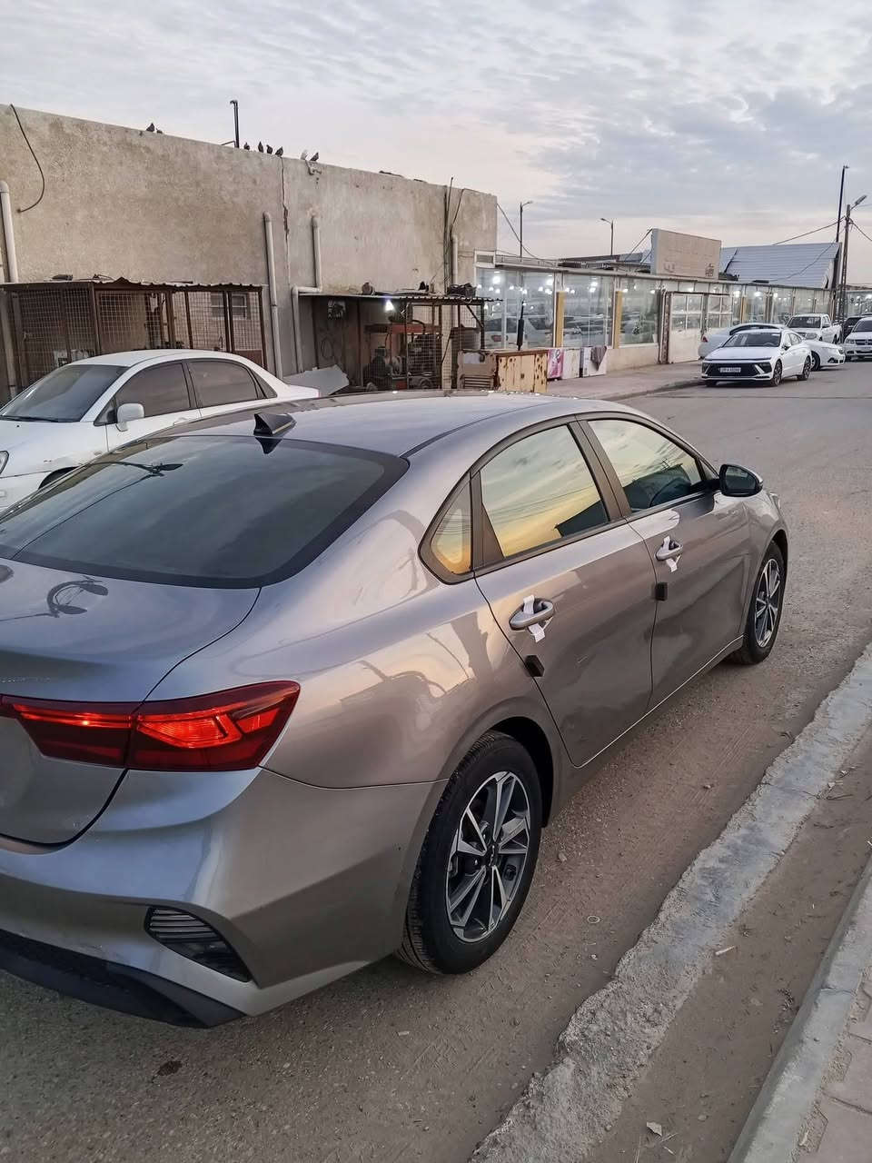 [٨/‏٦, ١:٣٤ م] night star: 🚗 للبيع: كيا فورتي 2024 وارد أمريكي
- الموديل: 2024
- الحالة: جديدة
- المسافة المقطوعة:١٣الف ميل

- الموقع: [الكوت]
- المواصفات: [Lx 2.0دوش ]

لمزيد من المعلومات خاص


**إذا كنت صاحب هذا الإعلان وتريد حذفه لأي سبب، رجاءا أرسل رسالة إلى الدعم الفني**