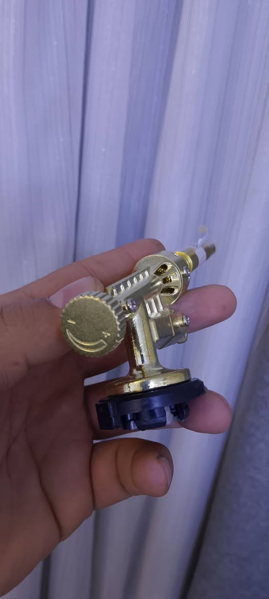 متوفر قطعتين مال شنو مااعرف


**إذا كنت صاحب هذا الإعلان وتريد حذفه لأي سبب، رجاءا أرسل رسالة إلى الدعم الفني**