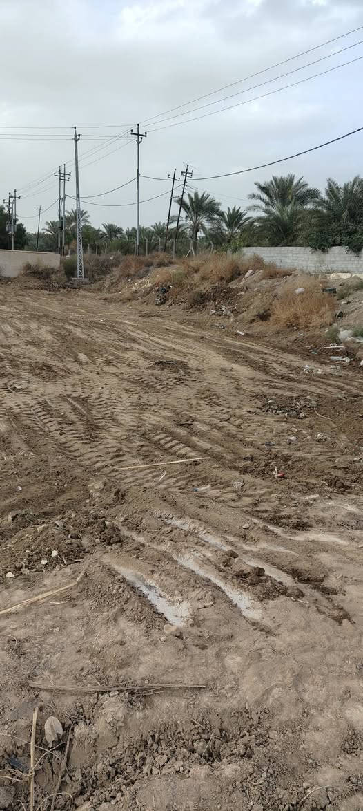 سلام عليكم
قطعة زراعية 
مساحة 360
بل المقدرة 
قرب المشتل 
خدمات ماء كهرباء و مجاري و تبليط 
قطعة ركن
الرقم ***********
