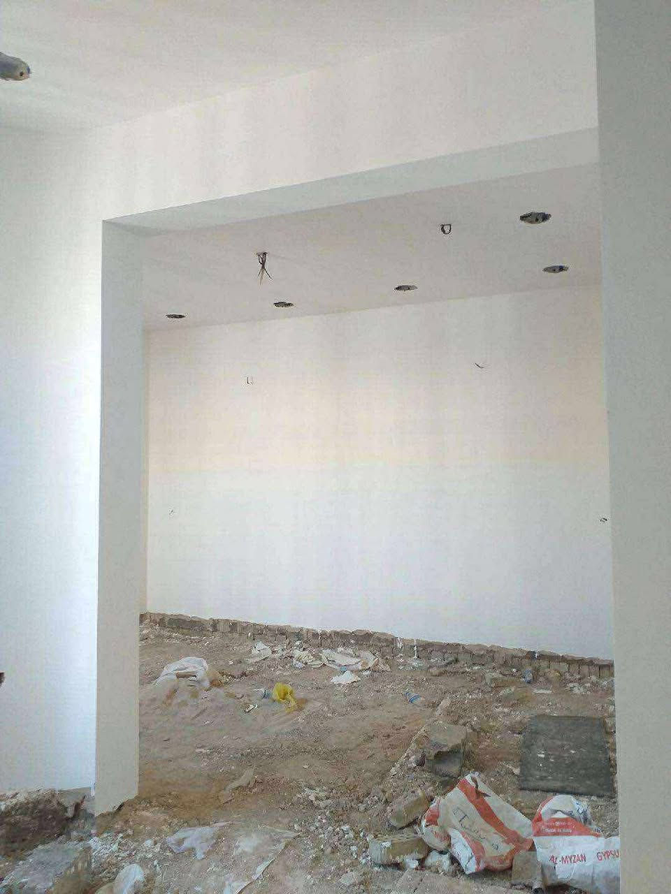 كادر لبخ وبياض تصفير جدران داخل بغداد ***********
