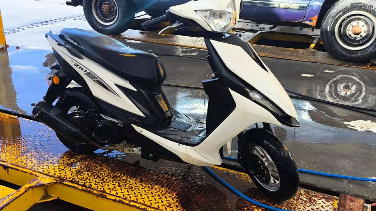 سلام عليكم
دراجه سكنز ينرادله شويه ترتيب 
السعر 550وبيه مجال  مكاني بابل مسيب 
***********
