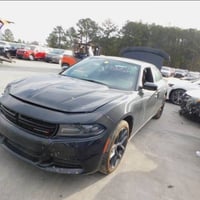 جارجر  2019 بغداد  سوداء اللون st ماشية 88,950 كيلو  او 55,500 ميل  تق...