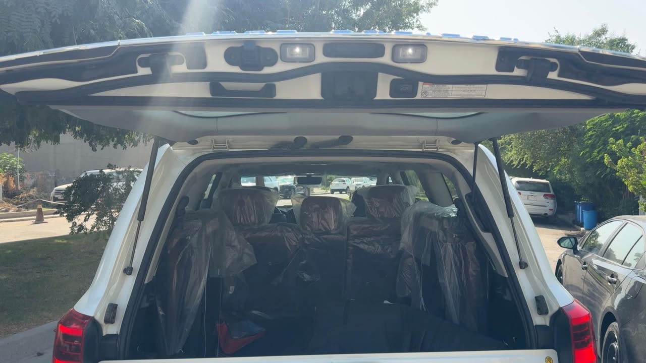 اخوان لاندكروز موديل ٢٠٢١ بحراني رقم بغداد ماشية 97 الف قابل للزيادة رقم بغداد الدولي هزة جديدة كفاله عامة عدى طلقة بل بنيد مانافذه مسويه وممبينه سيارة ب اسمي رجئا اقرة المنشور وشوف السونر واتصل للستفسار عن السعر المراسلة على رقم الهاتف *********** واتسب موجود بغداد, العراق
