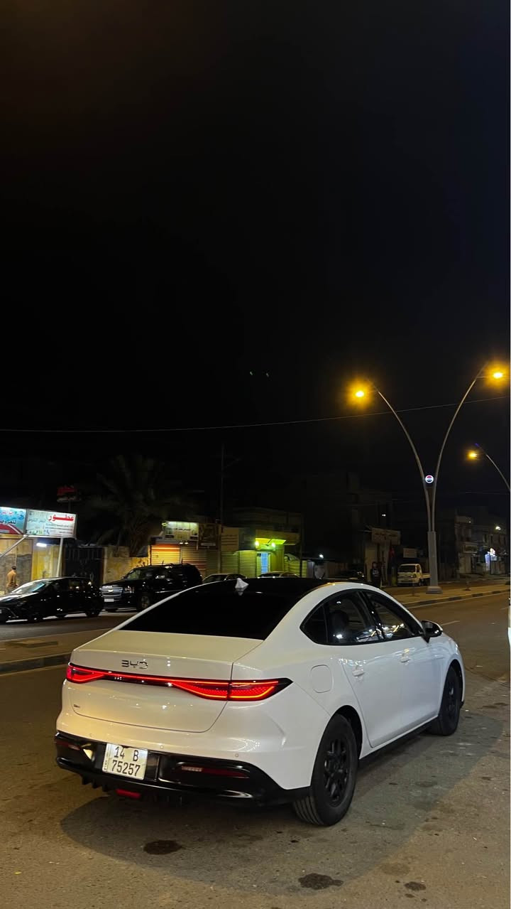 بي واي دي 2025 ماشيه 20الف رقم بصرة باسمي
السيارة بيها رصعتين رايدها ب127 وبيها مجال بسيط
*********** البصرة, العراق
