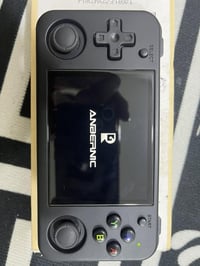 يدعم PSP • يشغل بلي ون • رام ٦٤