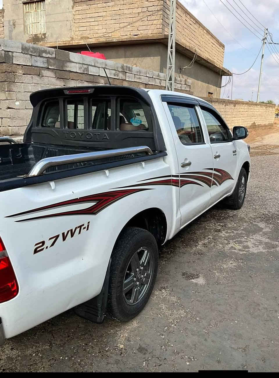 سلام عليكم بيكم فلاونزه اوتوماتيك مديل14 سيارة بأسمي تحويل ثاني يوم رقم ميسان سياره جاهزه من كلشي حداديه وكهـربائيات كلها شغاله وحسب ماموضح بل سونار السعر 210 المكان البصرة قضاء الدير رقم الهاتف***********
