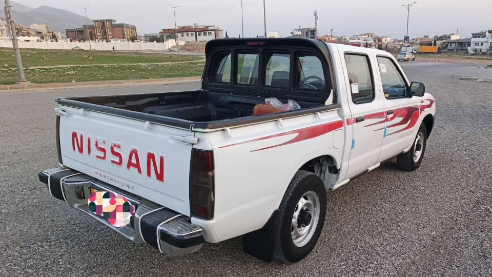 بەناوی خوای گەورە نیسان بۆفرۆشتن مۆدێل2006بەخاخ تەحویل عەسڵ سەنەوی تا2031تازەیە بەشەرتی گێڕومەکینەوئەکسل بەشەرتی تەحویلوخرامەو وەکالەو بەناوکردن سەیارەکەبێبۆیاخەبێلێدرانە لەزگەی بیلادە  دوپەلەکارت کاری هەیە سۆنەرم داناوە  ناوبۆرە سەیارەکە زۆرجائیزەو ماڵی دۆستە لەسلێیمانیم  *********** السليمانية, العراق
