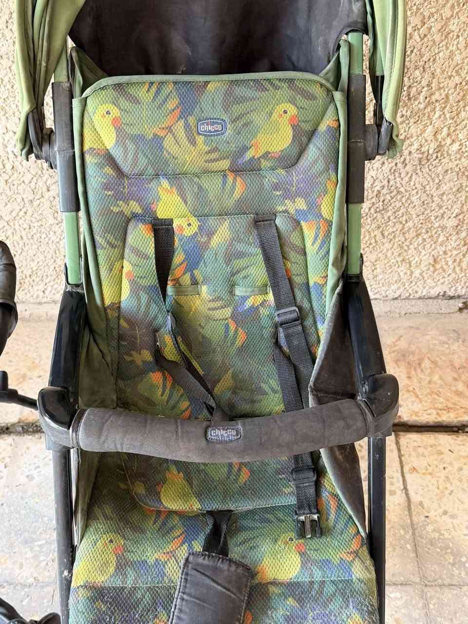 عربانات اثنين وحدة جيكو خفيفة تنفع للسفر مستعملة مدة سنة سعرها الاصلي ٢٠٠$
والثانية اخذتها من اربيل ب٤٠ استعملتها مرة وحدة وطلعت صغيزة على ابني
اريدهم ثنينهم ب٤٠ 
مكاني حي الجهاد
الي يريد تدزها ب تكسي مااعرف شكد ياخذ او يجي ياخذها افضل


**إذا كنت صاحب هذا الإعلان وتريد حذفه لأي سبب، رجاءا أرسل رسالة إلى الدعم الفني**