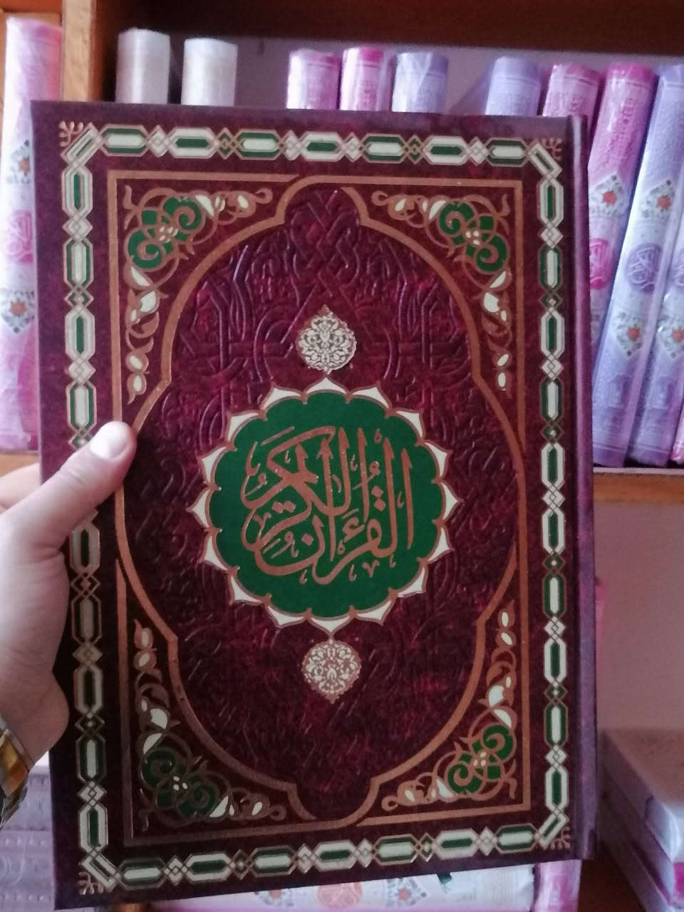 يتوفر مصاحف باحجام مختلفة  لدى مكتبة بلودان..
العنوان : مدخل  السوق الكبير  شارع النجارين .
 التفاصيل في الصور.


**إذا كنت صاحب هذا الإعلان وتريد حذفه لأي سبب، رجاءا أرسل رسالة إلى الدعم الفني**