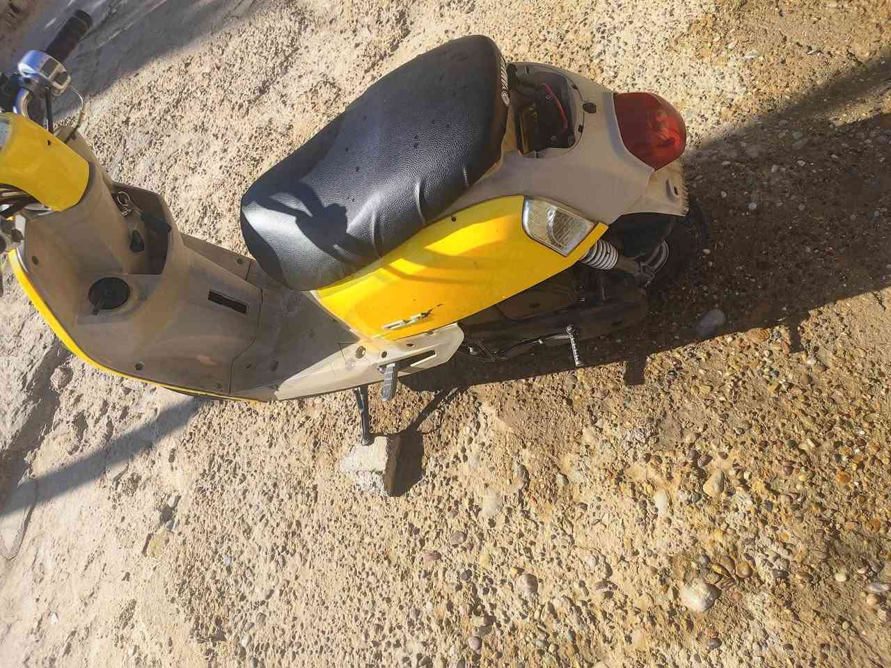 بوليس للبيع
مكينه ٤٩ مفتوحه 
كامله من كلشي 
سعر ٥٥٠ وبيها مجال 
مكاني محموديه حي الربيعي

***********

